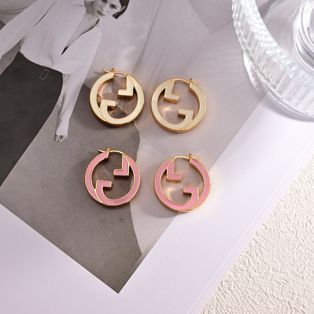 Gucci Double Pink Hollow 18K Gold Earrings product image 3, provided for visual reference and product detail review