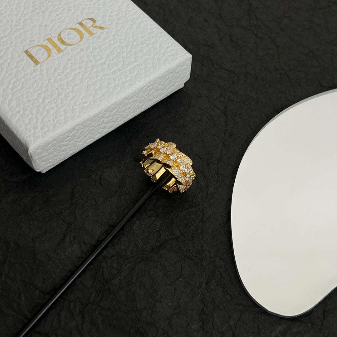 Dior Couture Diamond 18K Gold Ring product image 8, provided for visual reference and product detail review