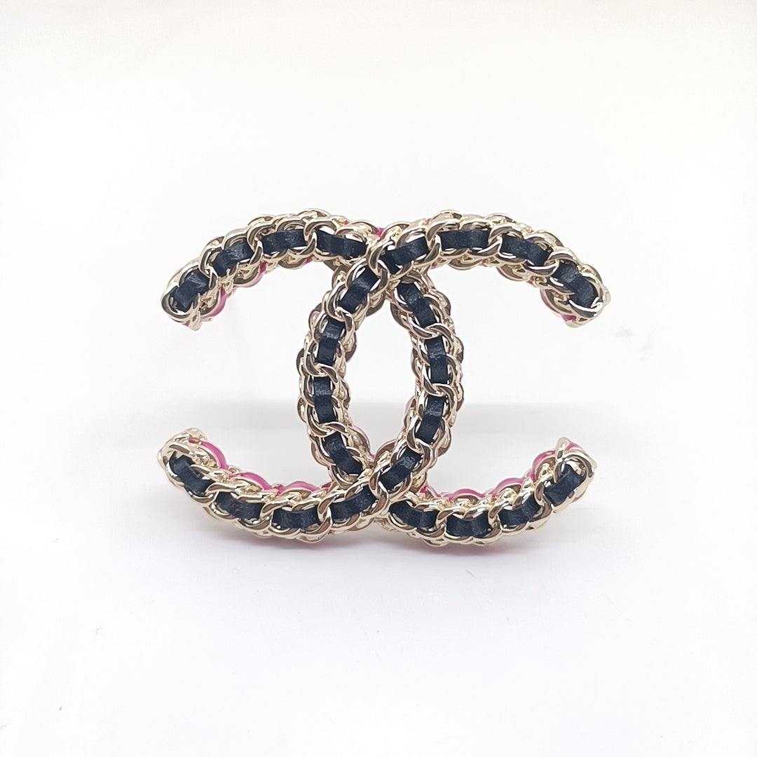 Chanel Leather Pink 18K Gold Brooch product image 1, provided for visual reference and product detail review