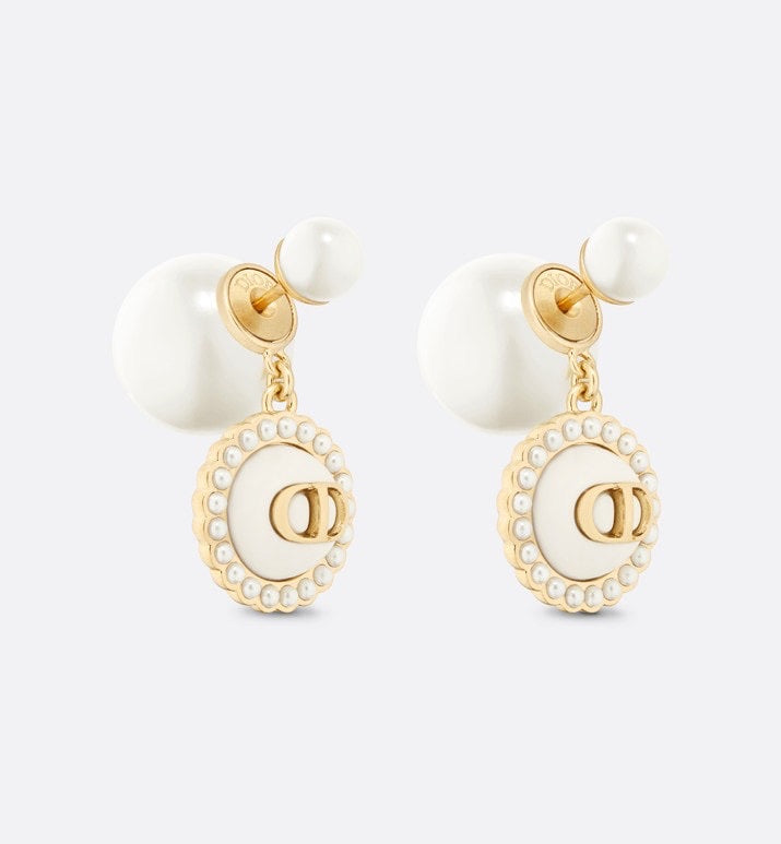 Dior Pearls 18K Gold Earrings product image 1, provided for visual reference and product detail review