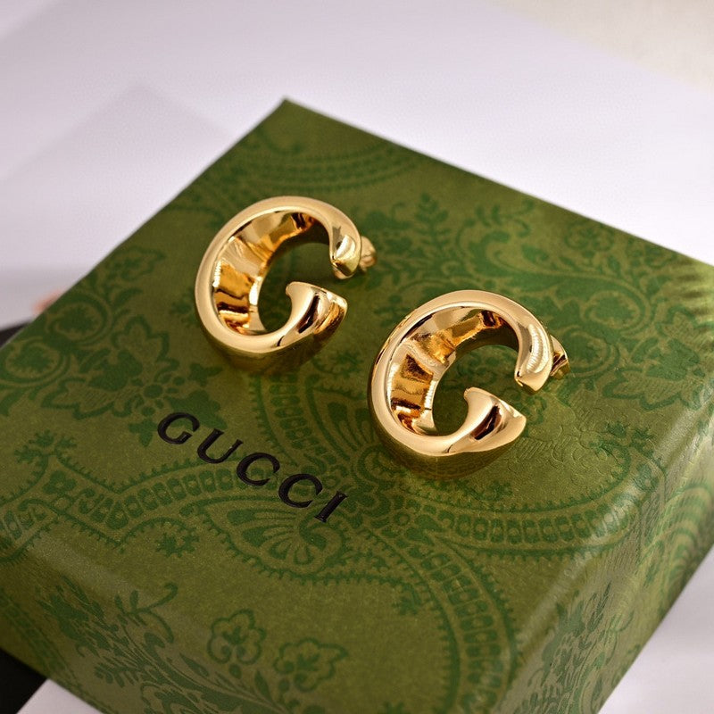 Gucci Double GucciLogo 18K Gold Earrings product image 2, provided for visual reference and product detail review