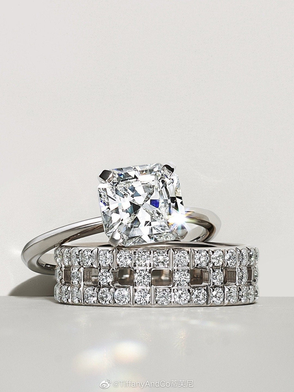 Tiffany True Engagement 18K Gold Ring product image 6, provided for visual reference and product detail review