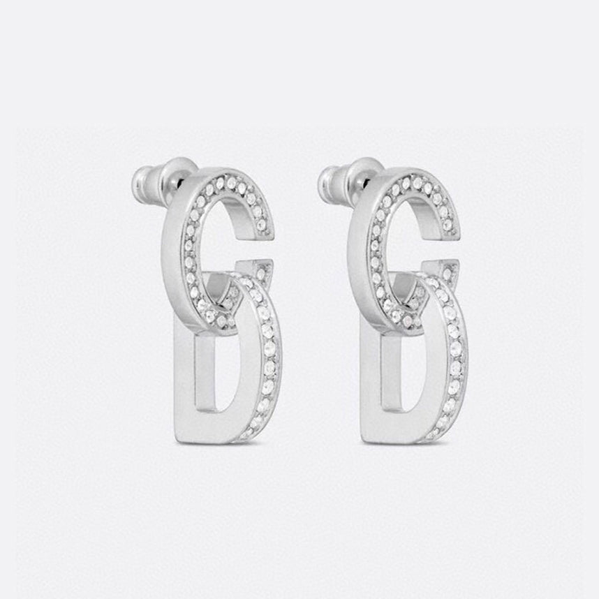 Dior Lock 18K Gold Earrings product image 1, provided for visual reference and product detail review