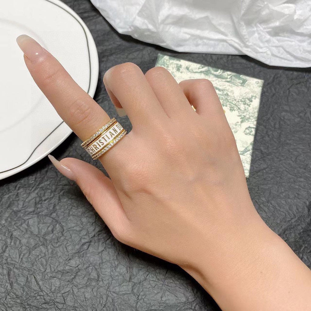 Dior Code Ring 18K Gold Set product image 5, provided for visual reference and product detail review