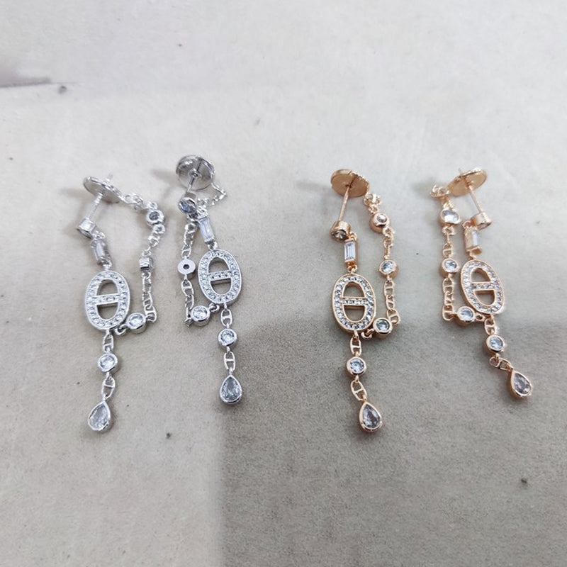 Hermes Chaine D'ancre Chaos Diamond 18K Gold Earrings product image 1, provided for visual reference and product detail