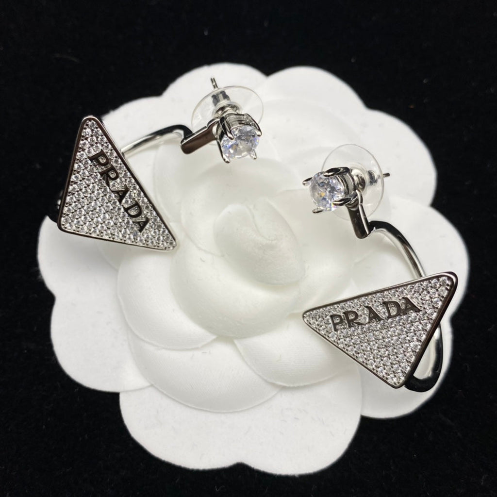 Diamond 18K Gold Earrings product image 3, provided for visual reference and product detail review