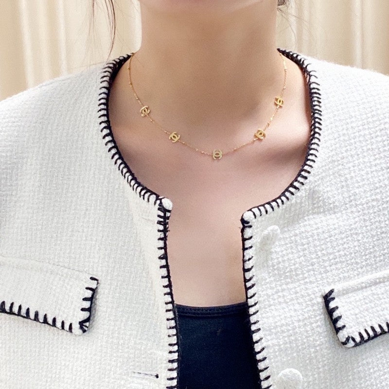 Chanel Small Logo Gold 18K Gold Necklace product image 4, provided for visual reference and product detail review