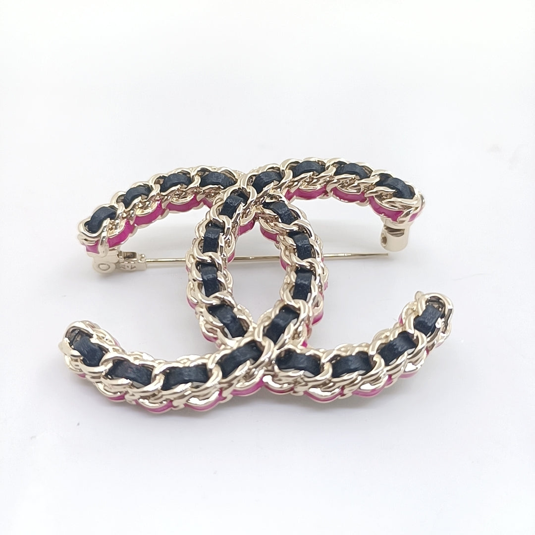 Chanel Leather Pink 18K Gold Brooch product image 2, provided for visual reference and product detail review