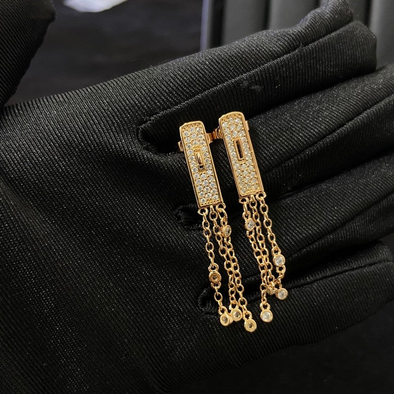 Hermes Kelly Gavroche Full Diamond 18K Gold Earrings product image 3, provided for visual reference and product detail review