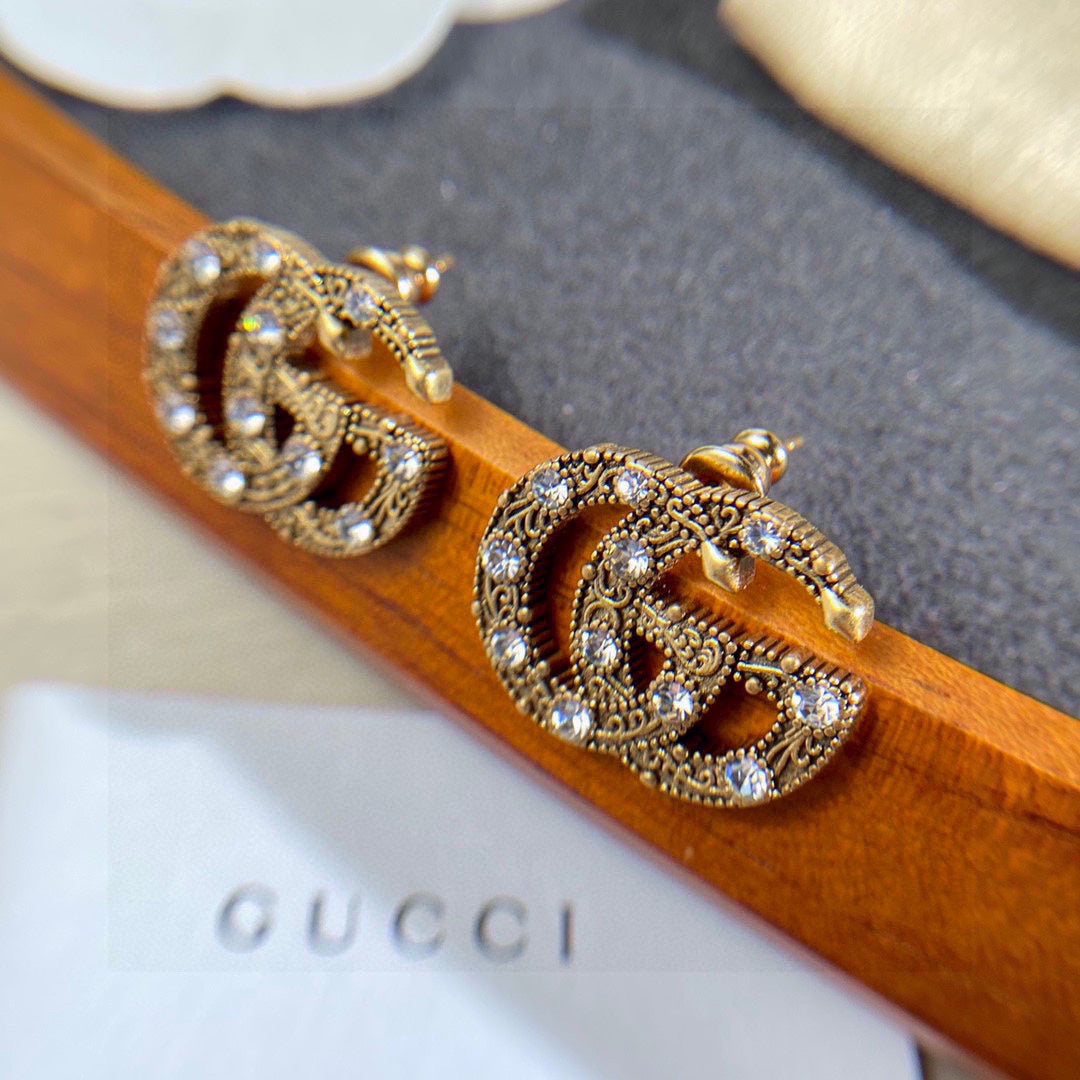 Gucci Double Crystals 18K Gold Earrings product image 8, provided for visual reference and product detail review