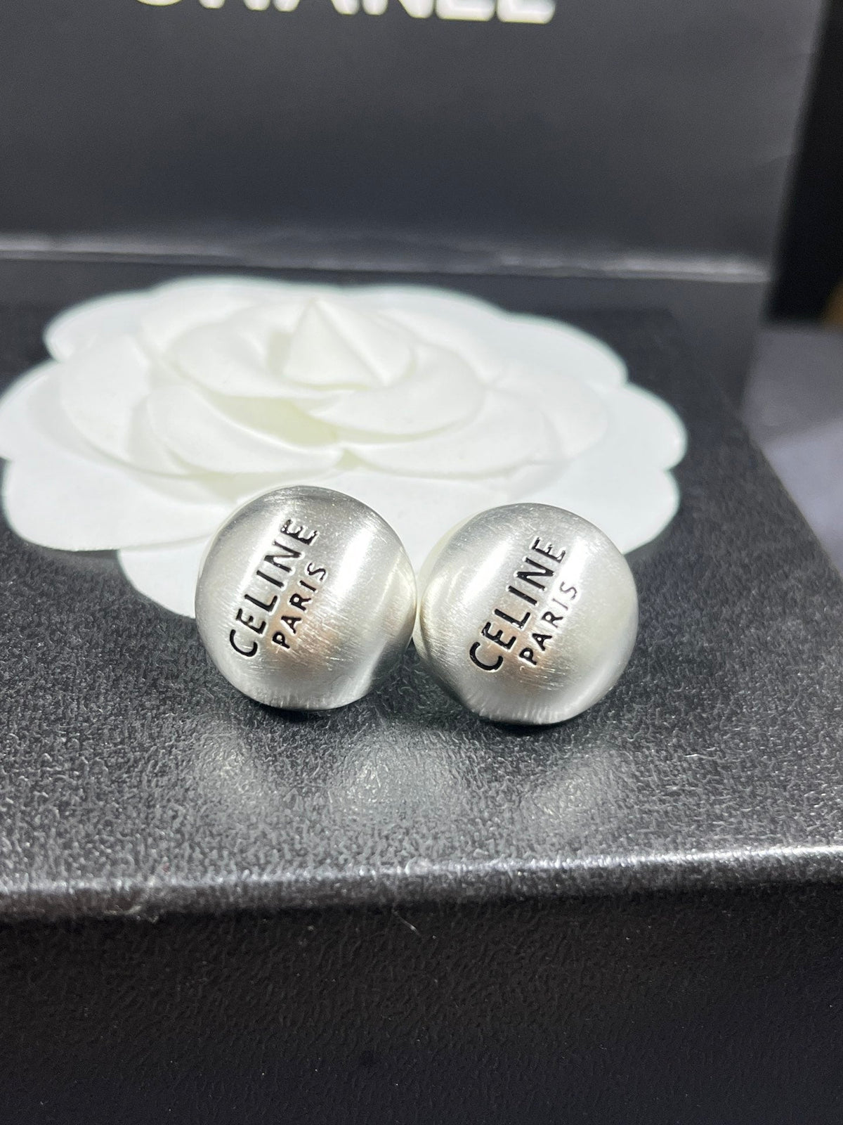 Celine Cicle 18K Gold Earrings product image 3, provided for visual reference and product detail review