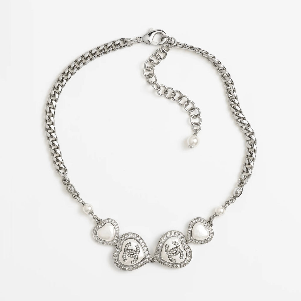 Chanel Heart Crystals 18K Gold Necklace product image 1, provided for visual reference and product detail review