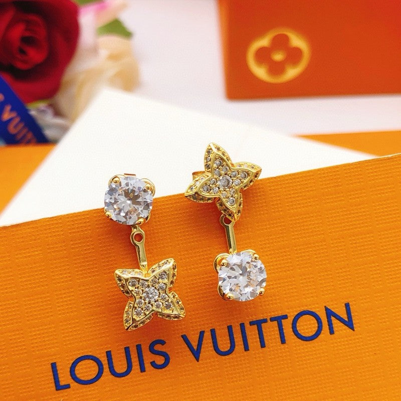 Louis Vuitton Blossom Monogram 18K Gold Earrings product image 2, provided for visual reference and product detail review