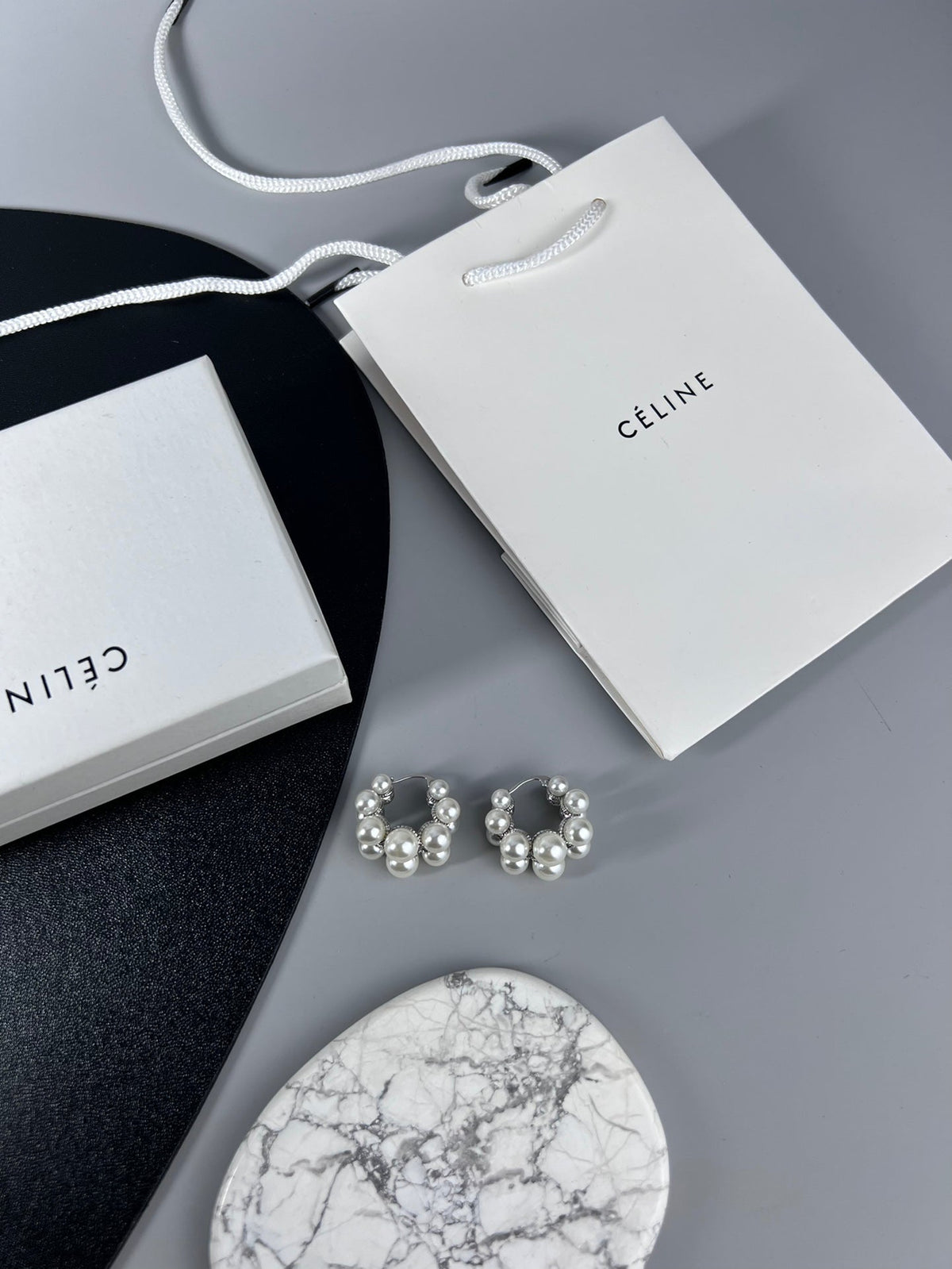 Celine Two-Rows Pearl 18K Gold Earrings product image 3, provided for visual reference and product detail review