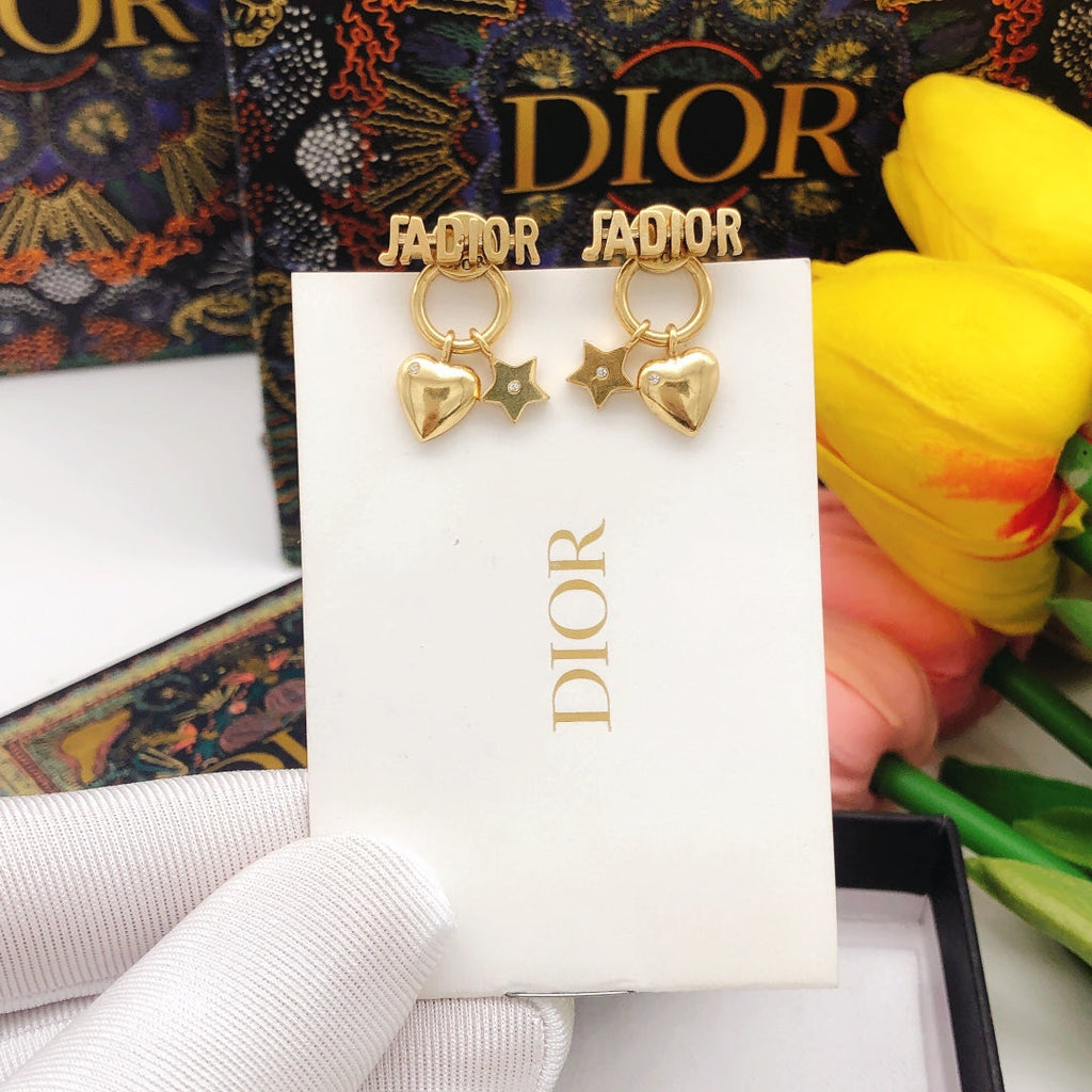 Dior J'Adior Star 18K Gold Earrings product image 5, provided for visual reference and product detail review