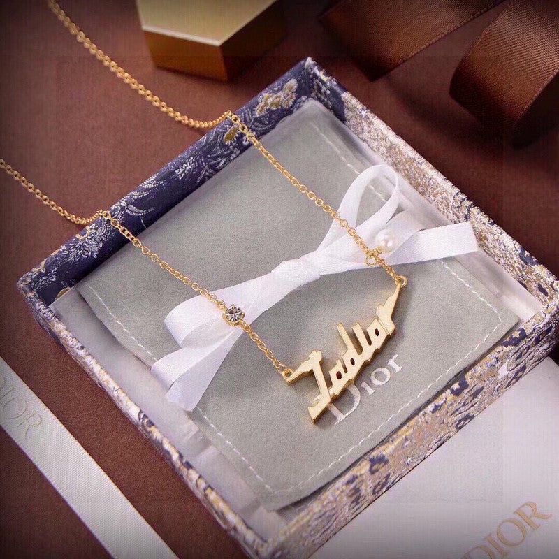 Dior J’Adior 18K Gold Necklace product image 2, provided for visual reference and product detail review