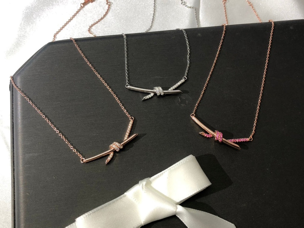 Tiffany Knot Pendant Diamond 18K Gold Necklace product image 5, provided for visual reference and product detail review