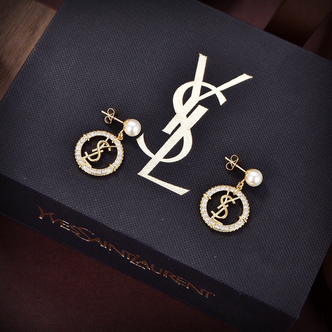 YSL Circle Diamonds 18K Gold Earrings product image 3, provided for visual reference and product detail review