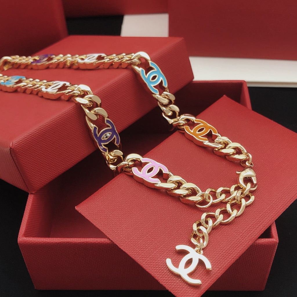 Chanel Color Chain 18K Gold Necklace product image 4, provided for visual reference and product detail review