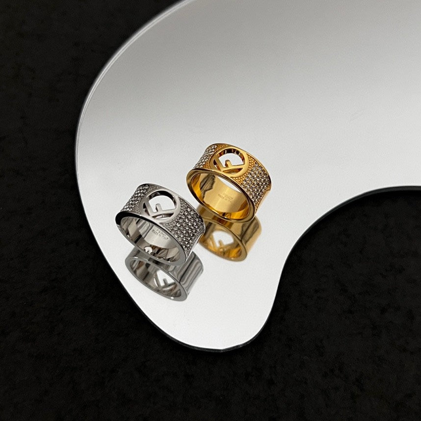 Fendi Is Wide 18K Gold Ring product image 3, provided for visual reference and product detail review