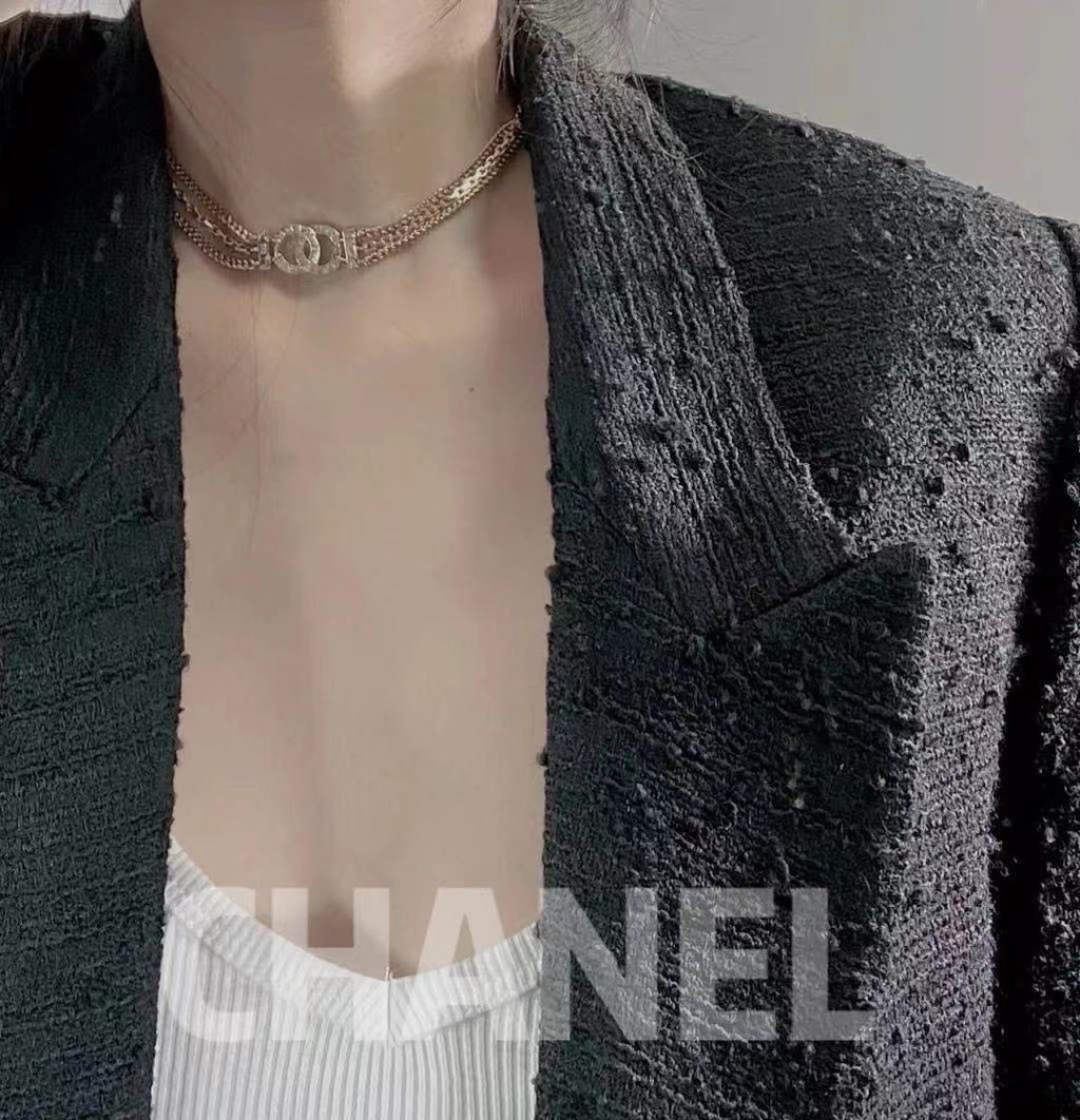 Chanel Chain Choker 18K Gold Necklace product image 2, provided for visual reference and product detail review