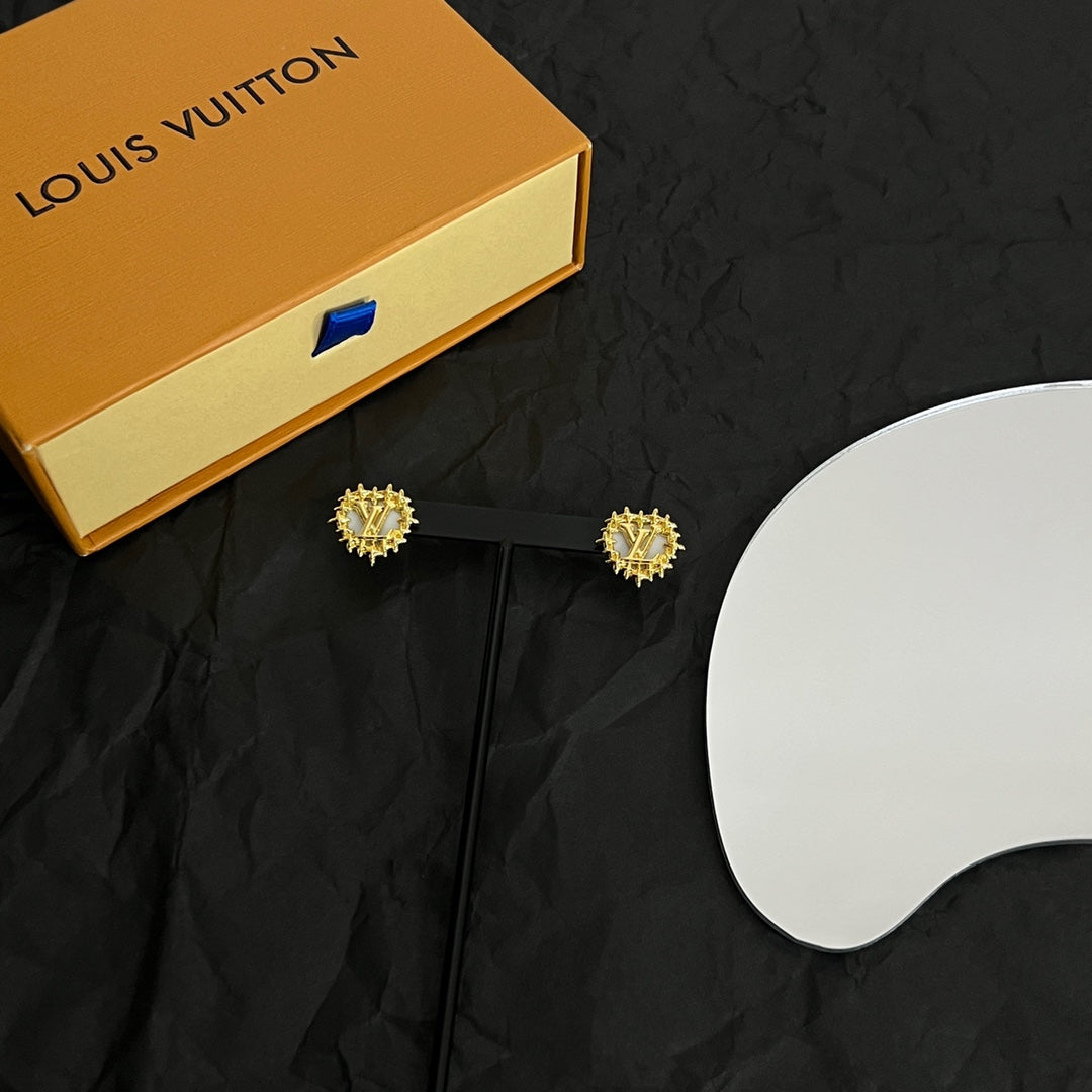 Louis Vuitton Vintage 18K Gold Earrings product image 3, provided for visual reference and product detail review