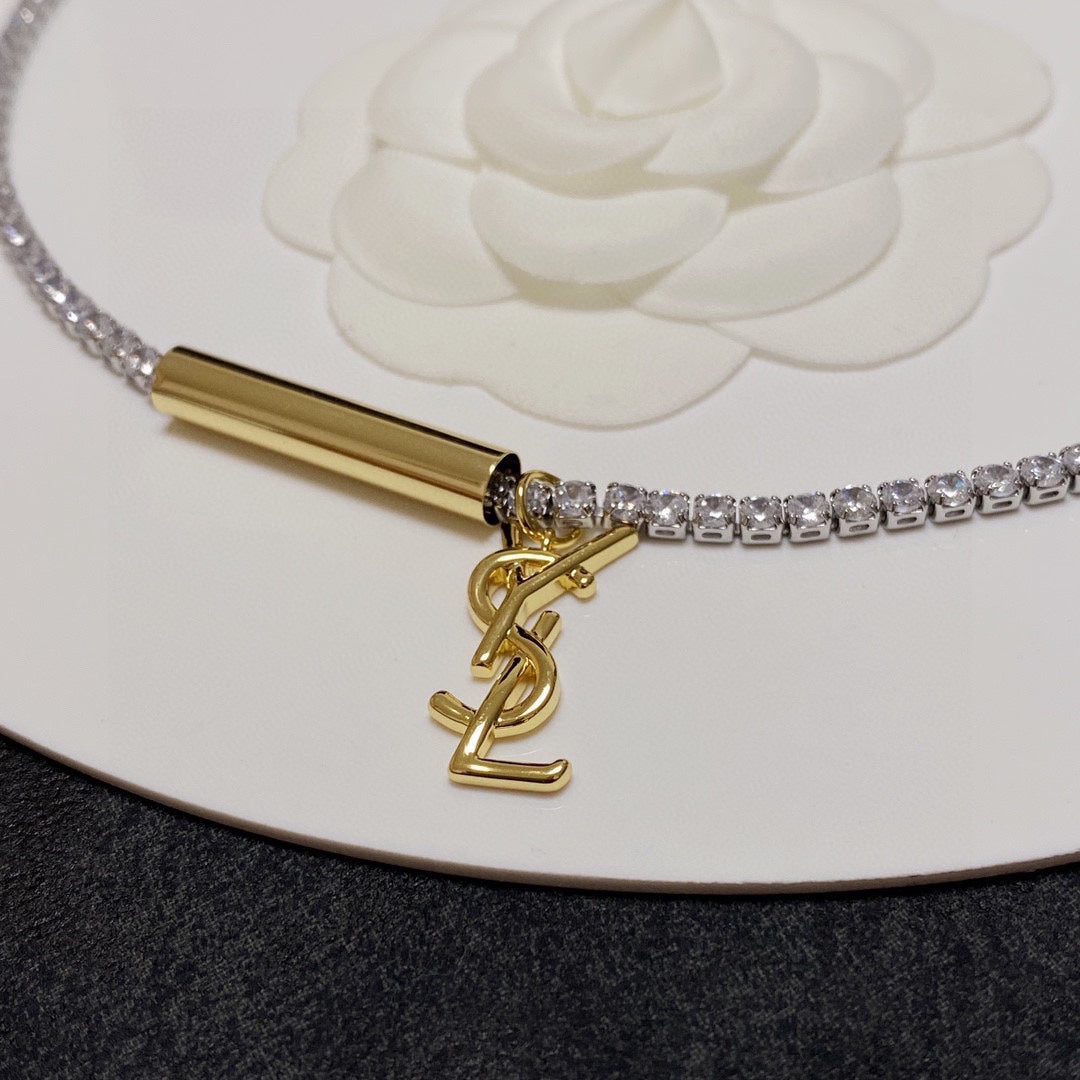 YSL Chain Diamond 18K Gold Necklace product image 2, provided for visual reference and product detail review