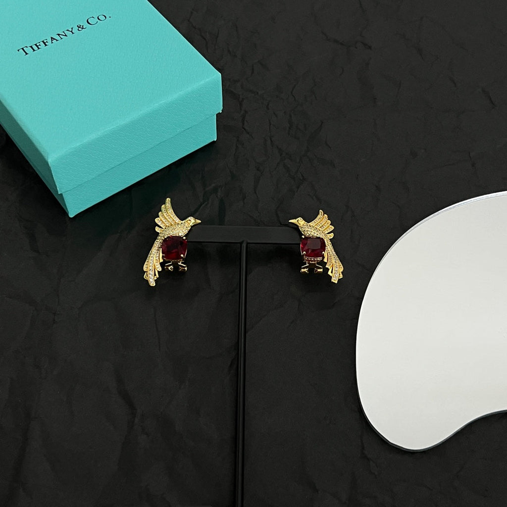 Tiffany Bird Diamonds 18K Gold Earrings product image 3, provided for visual reference and product detail review