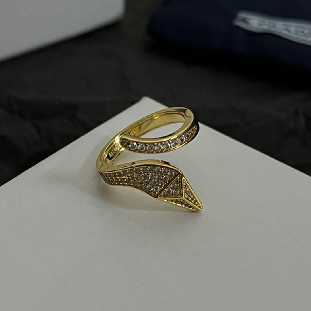 Eternal Snake 18K Gold Ring product image 1, provided for visual reference and product detail review
