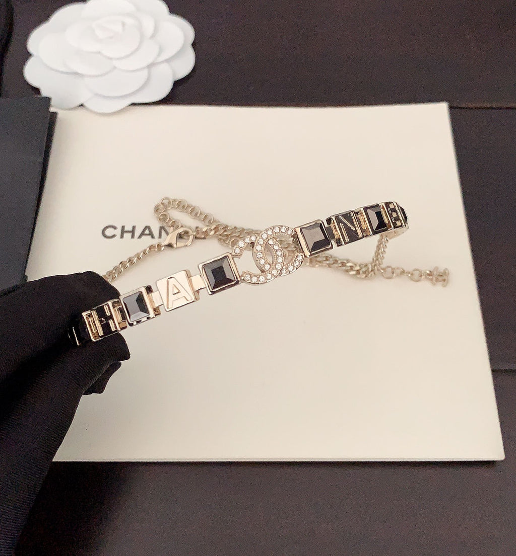 Chanel Gray Crystals 18K Gold Necklace product image 2, provided for visual reference and product detail review