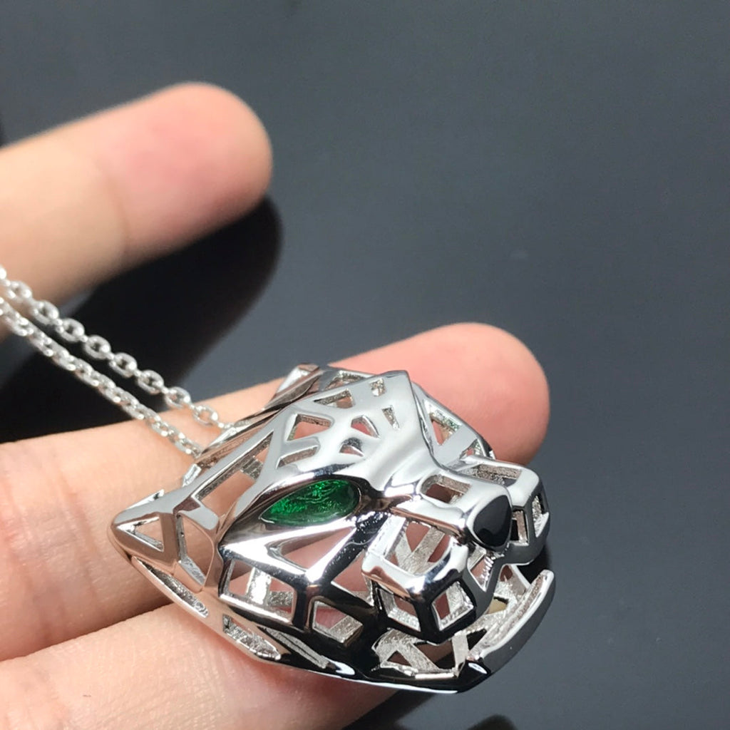 Panth ̈ ̈re De 18K Gold Necklace product image 5, provided for visual reference and product detail review