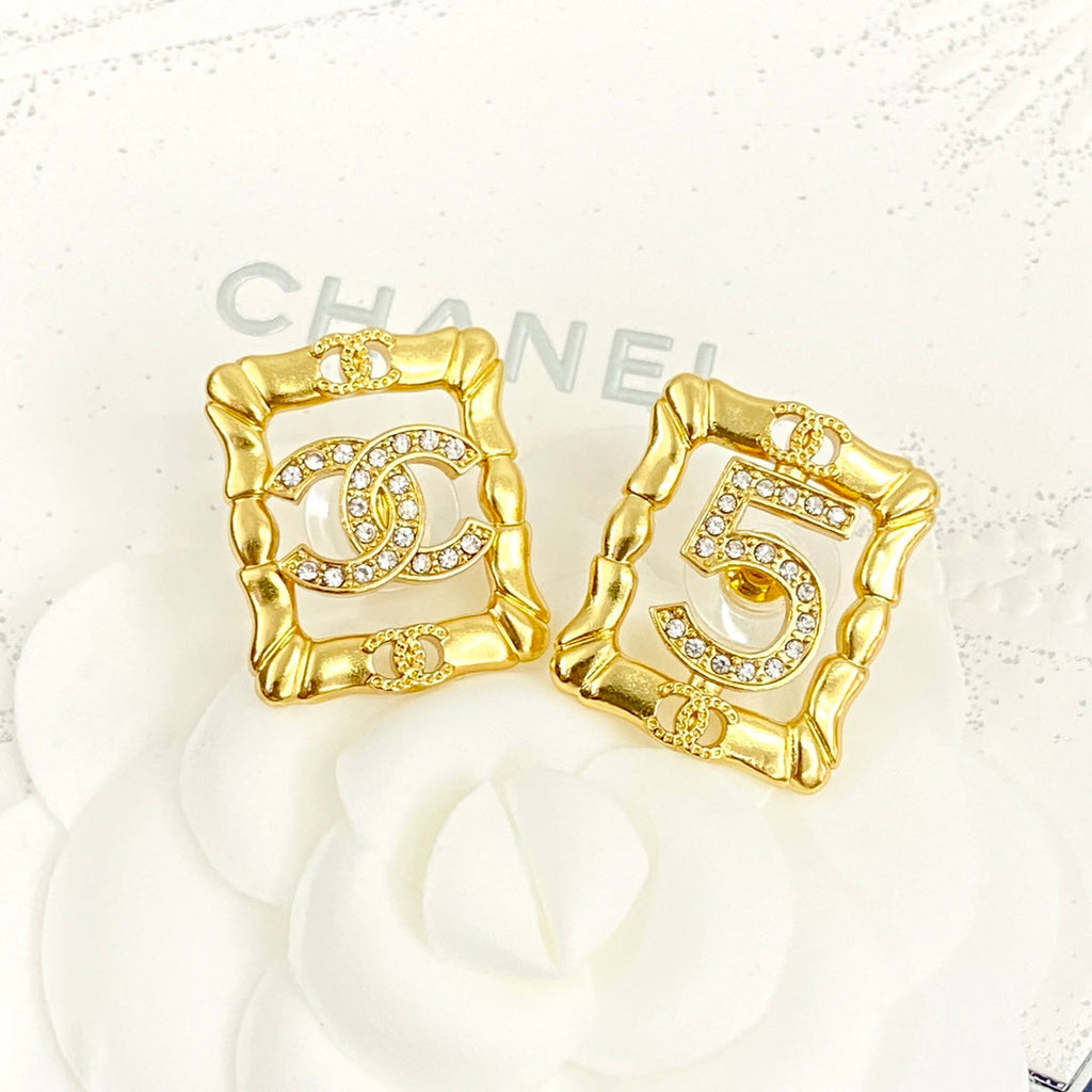 Chanel No.5 Square Diamond 18K Gold Earrings product image 3, provided for visual reference and product detail review
