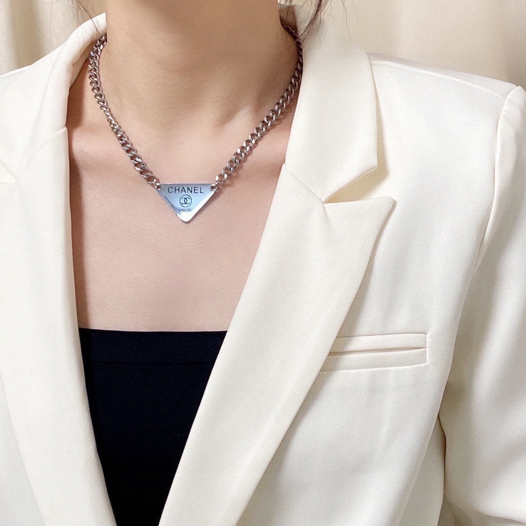 Chanel Triangle 18K Gold Necklace product image 4, provided for visual reference and product detail review
