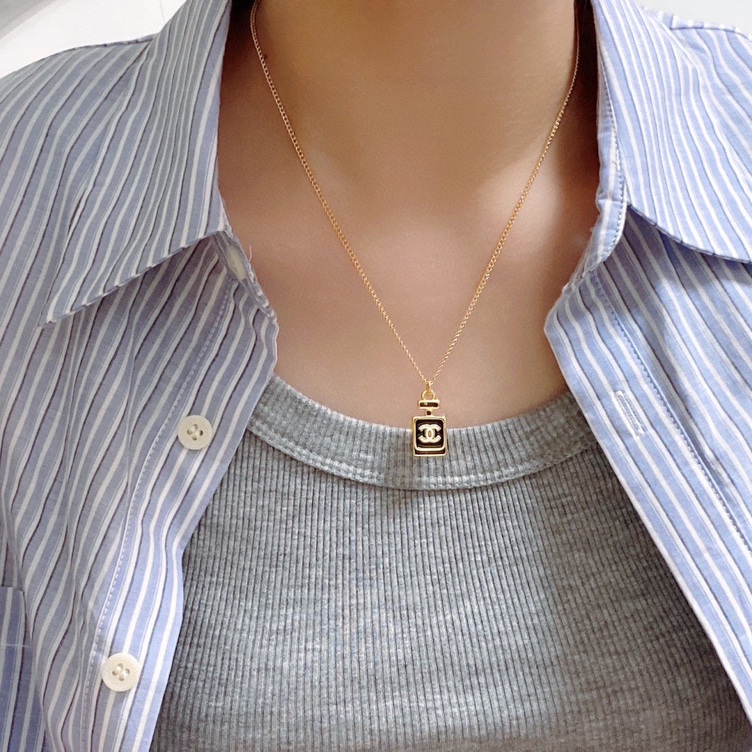 Chanel Perfume Bottle 18K Gold Necklace product image 4, provided for visual reference and product detail review