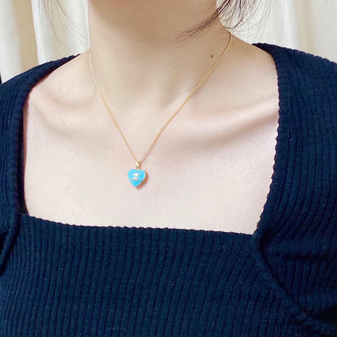 Chanel Blue Heart 18K Gold Necklace product image 3, provided for visual reference and product detail review