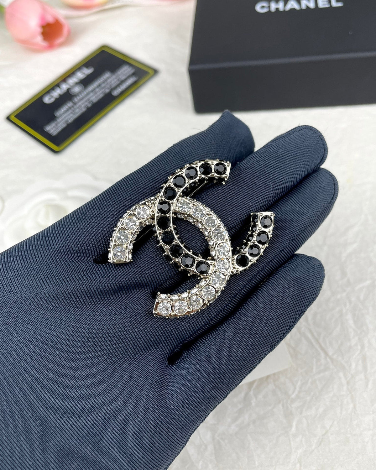 Chanel Black & White Crystals 18K Gold Brooch product image 5, provided for visual reference and product detail review