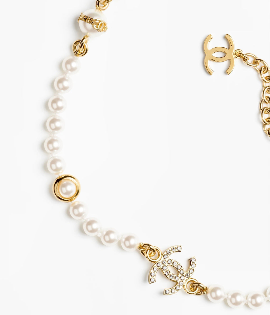 Chanel Pearl Chain 18K Gold Necklace product image 3, provided for visual reference and product detail review