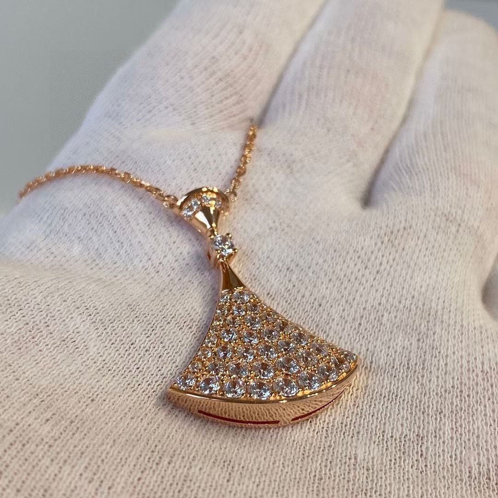Bvlgari BVLGARI Dream Pave Diamond 18K Gold Necklace product image 4, provided for visual reference and product detail review