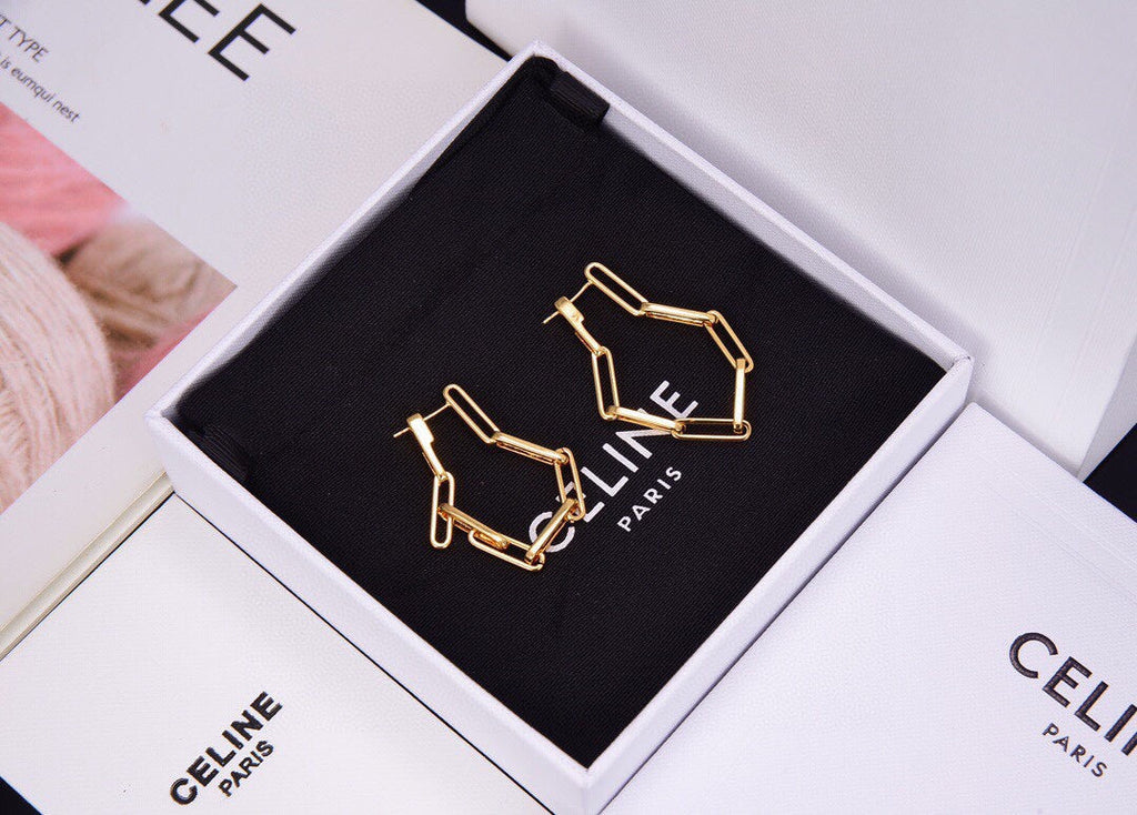 Celine Chain 18K Gold Earrings product image 4, provided for visual reference and product detail review