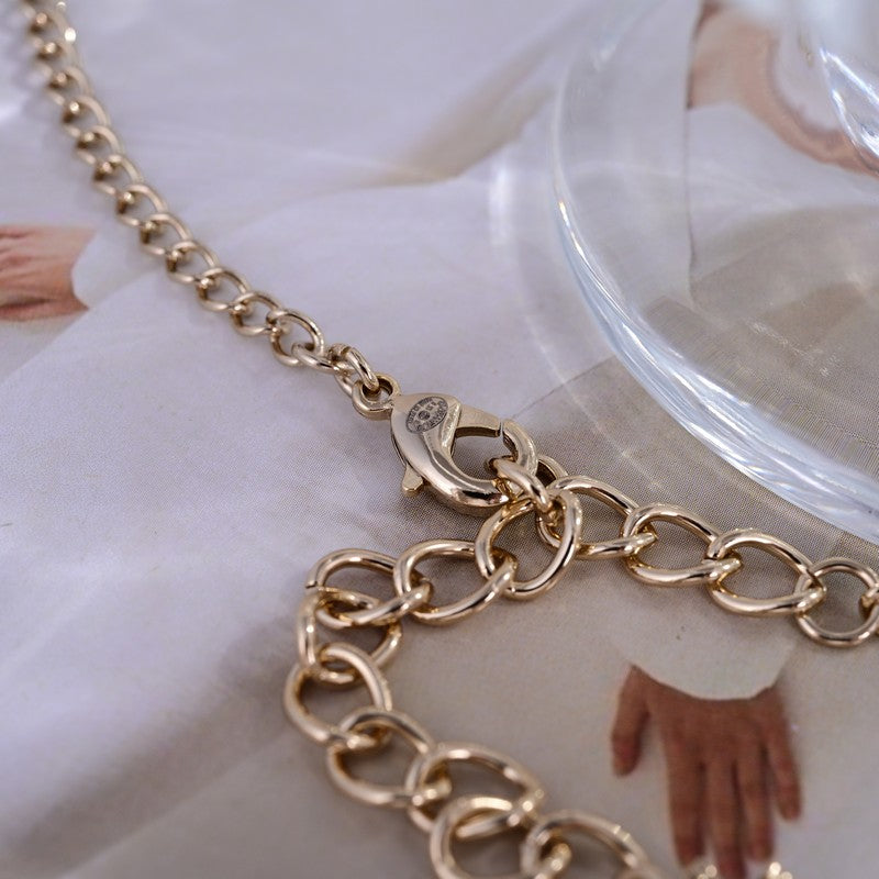Chanel Star Diamond 18K Gold Necklace product image 5, provided for visual reference and product detail review