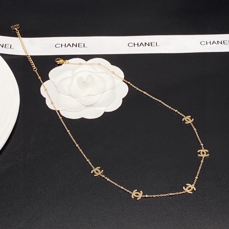 Chanel Small Logo Gold 18K Gold Necklace product image 5, provided for visual reference and product detail review