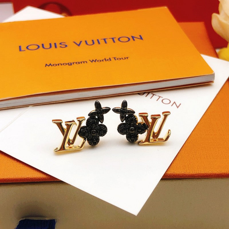 Louis Vuitton Black Blossom 18K Gold Earrings product image 1, provided for visual reference and product detail review