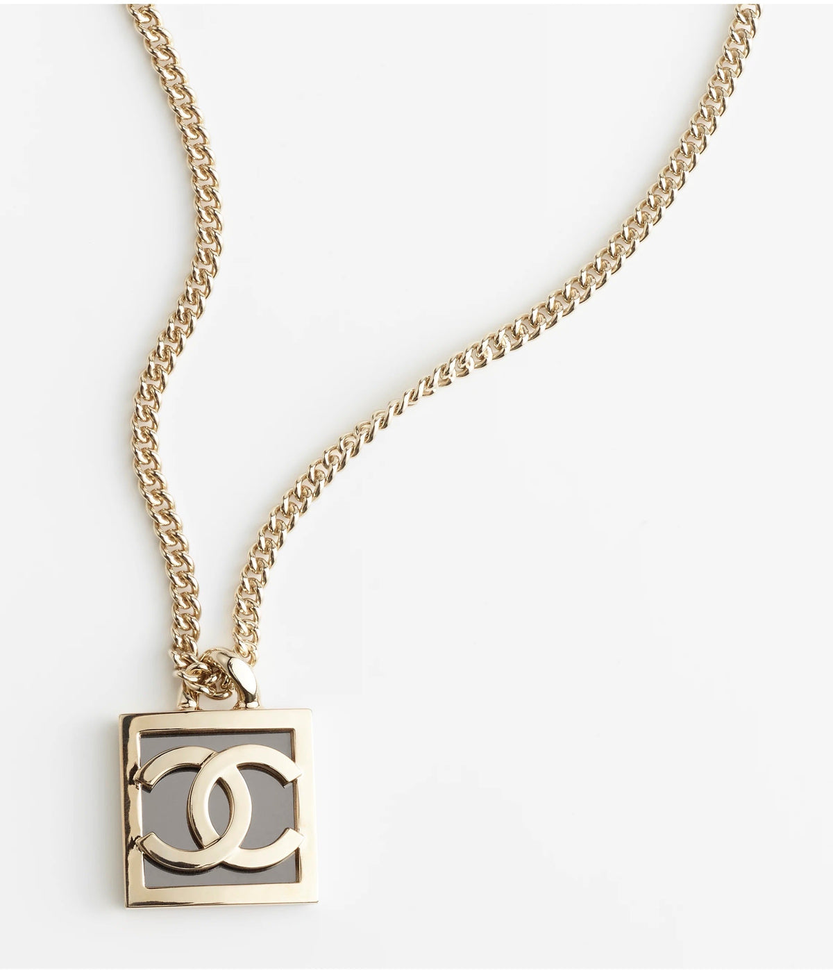 Chanel Square Logo 18K Gold Necklace product image 2, provided for visual reference and product detail review