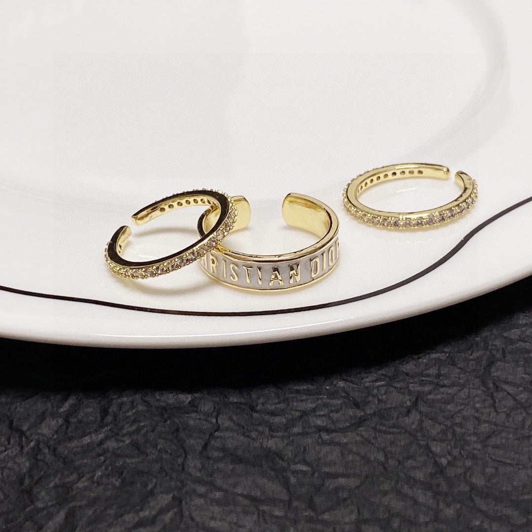 Dior Code Ring 18K Gold Set product image 8, provided for visual reference and product detail review