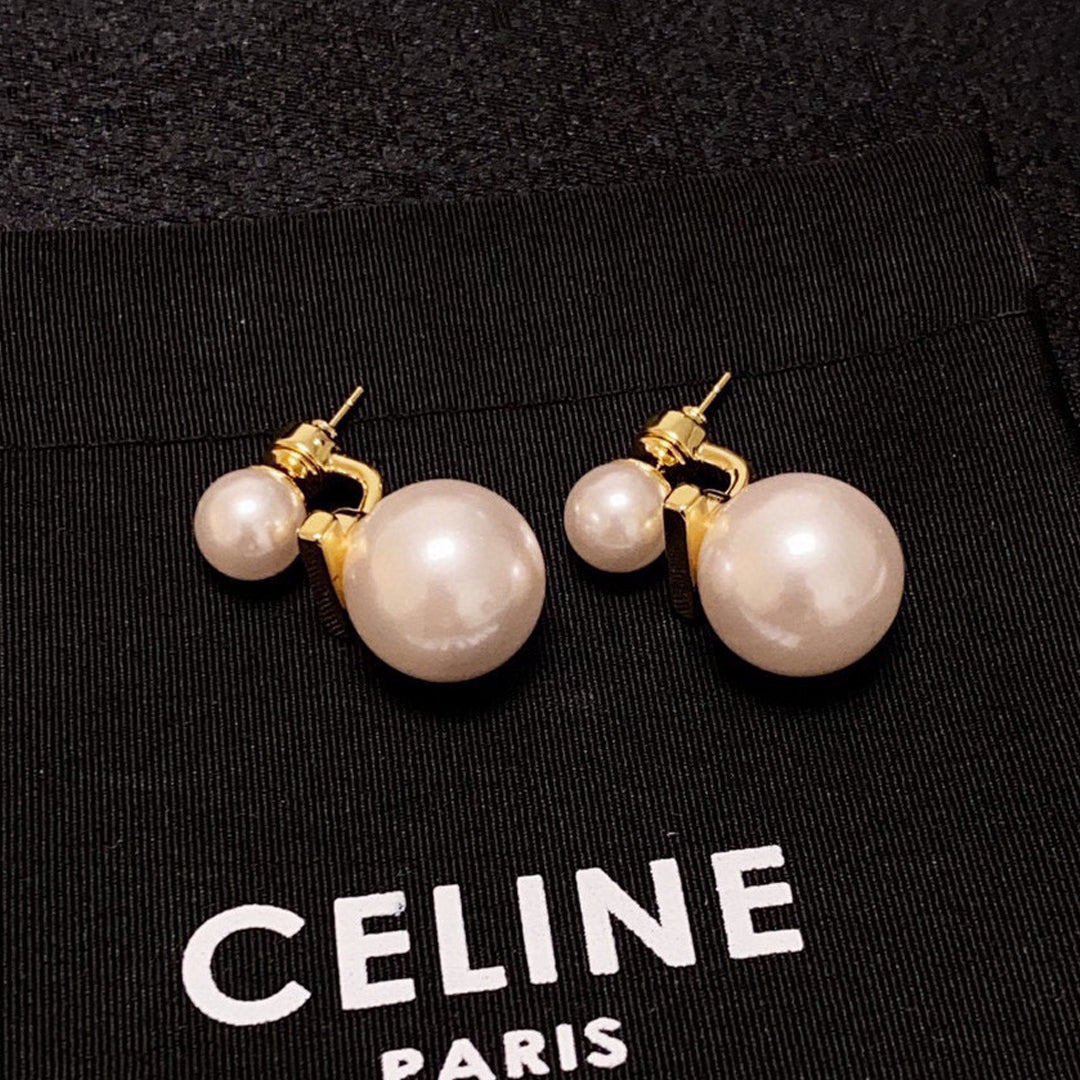 Celine Pearl 18K Gold Earrings product image 1, provided for visual reference and product detail review