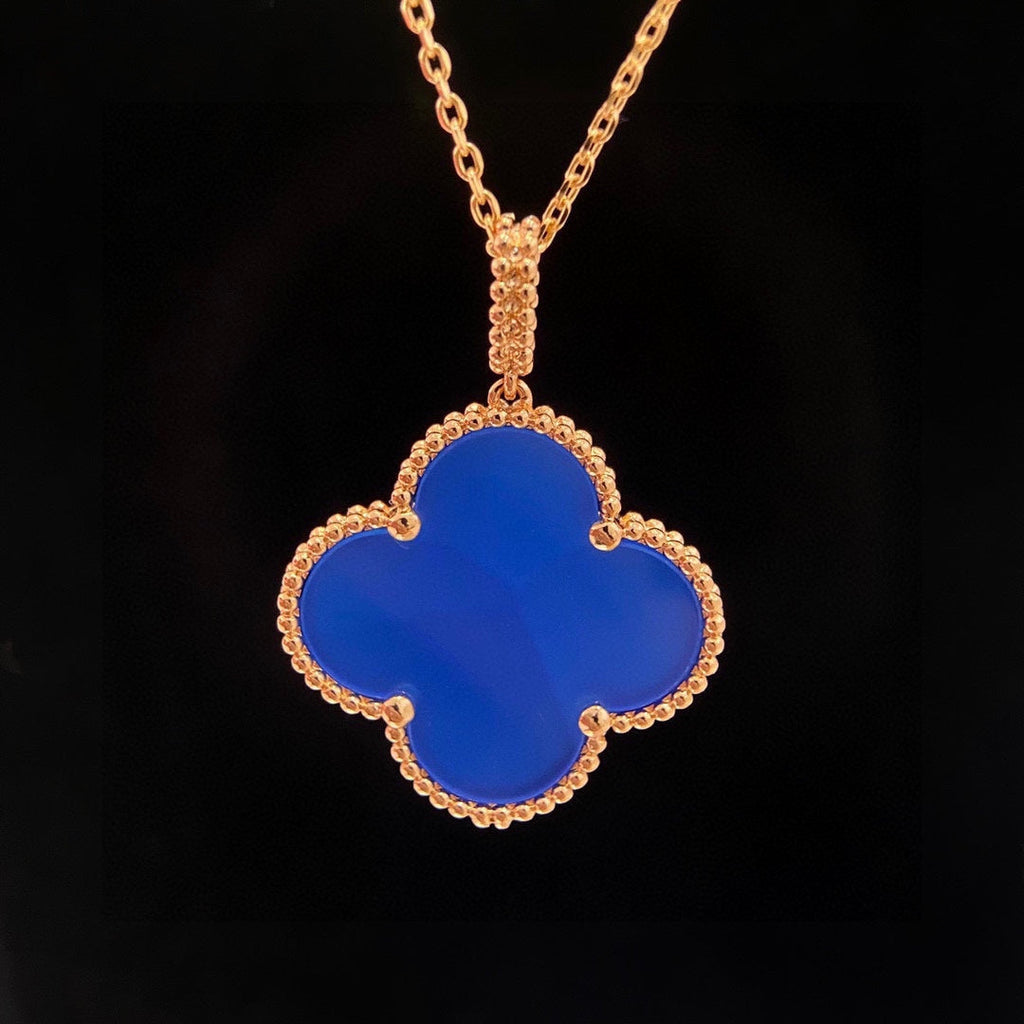 Magic Alhambra Agate Clover 18K Gold Necklace product image 2, provided for visual reference and product detail review