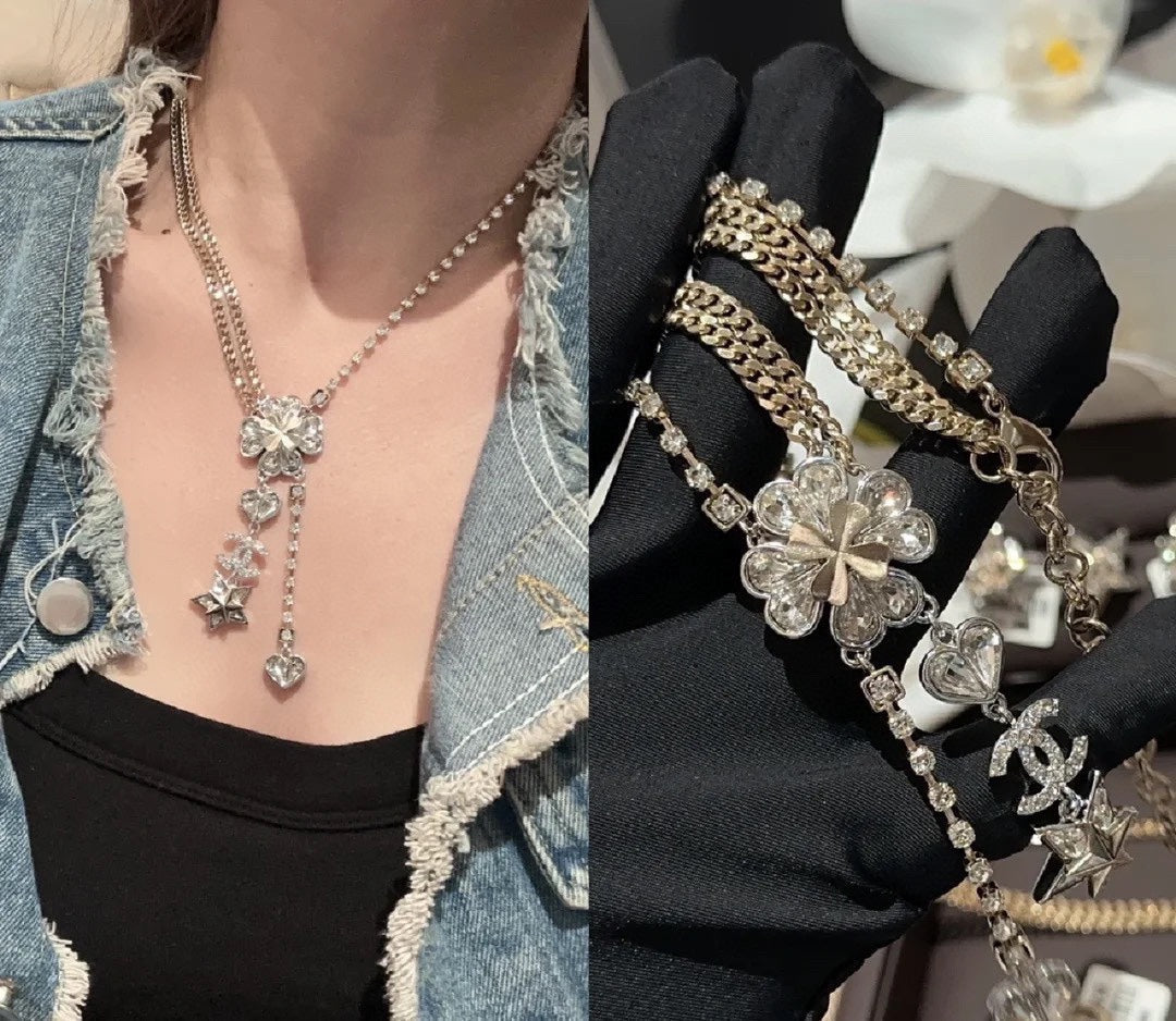 Chanel Heart Crystals Chain 18K Gold Necklace product image 3, provided for visual reference and product detail review