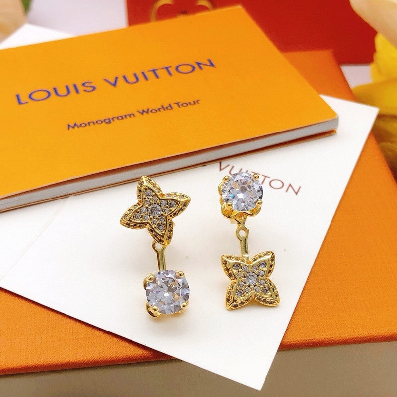 Louis Vuitton Blossom Monogram 18K Gold Earrings product image 3, provided for visual reference and product detail review