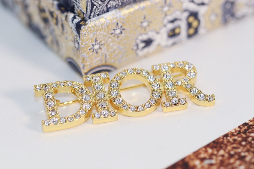 Dior Diamonds 18K Gold Brooch product image 2, provided for visual reference and product detail review