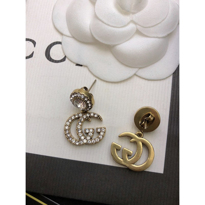 Gucci Double GucciCrystal Pendant 18K Gold Earrings product image 4, provided for visual reference and product detail review